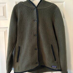 Patagonia W's Shearling Fleece Hooded Cardigan  Style #: 23105 size - M